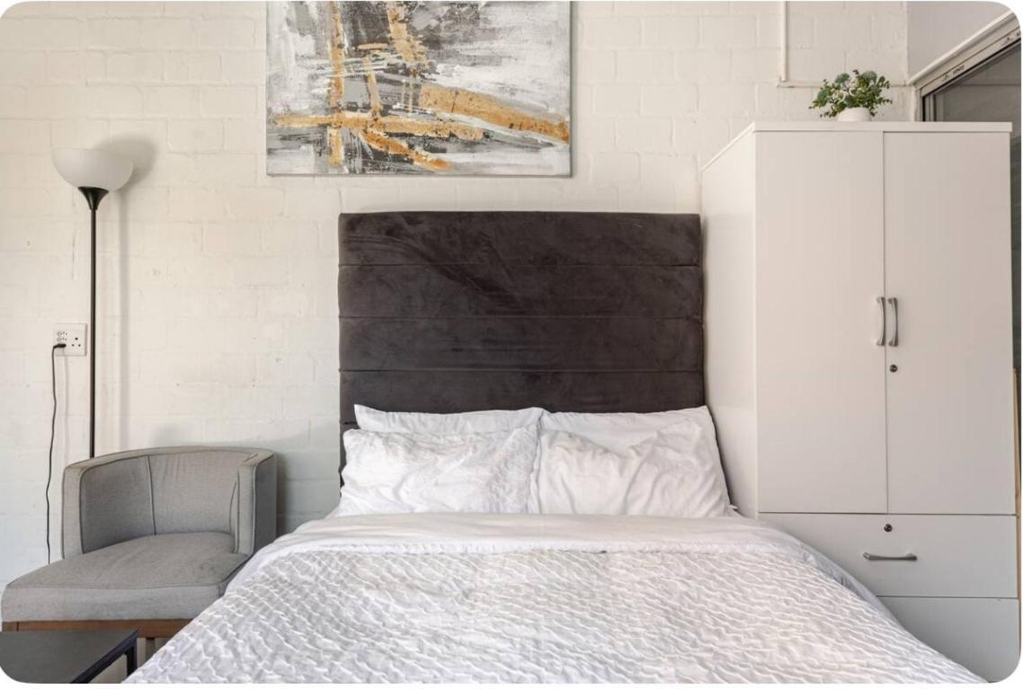 Appartement A With Private Entrance *