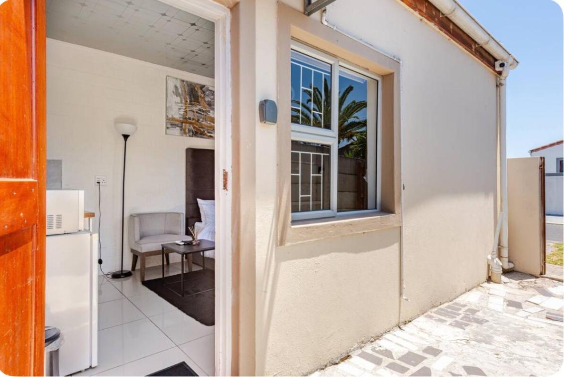 A With Private Entrance Cape Town